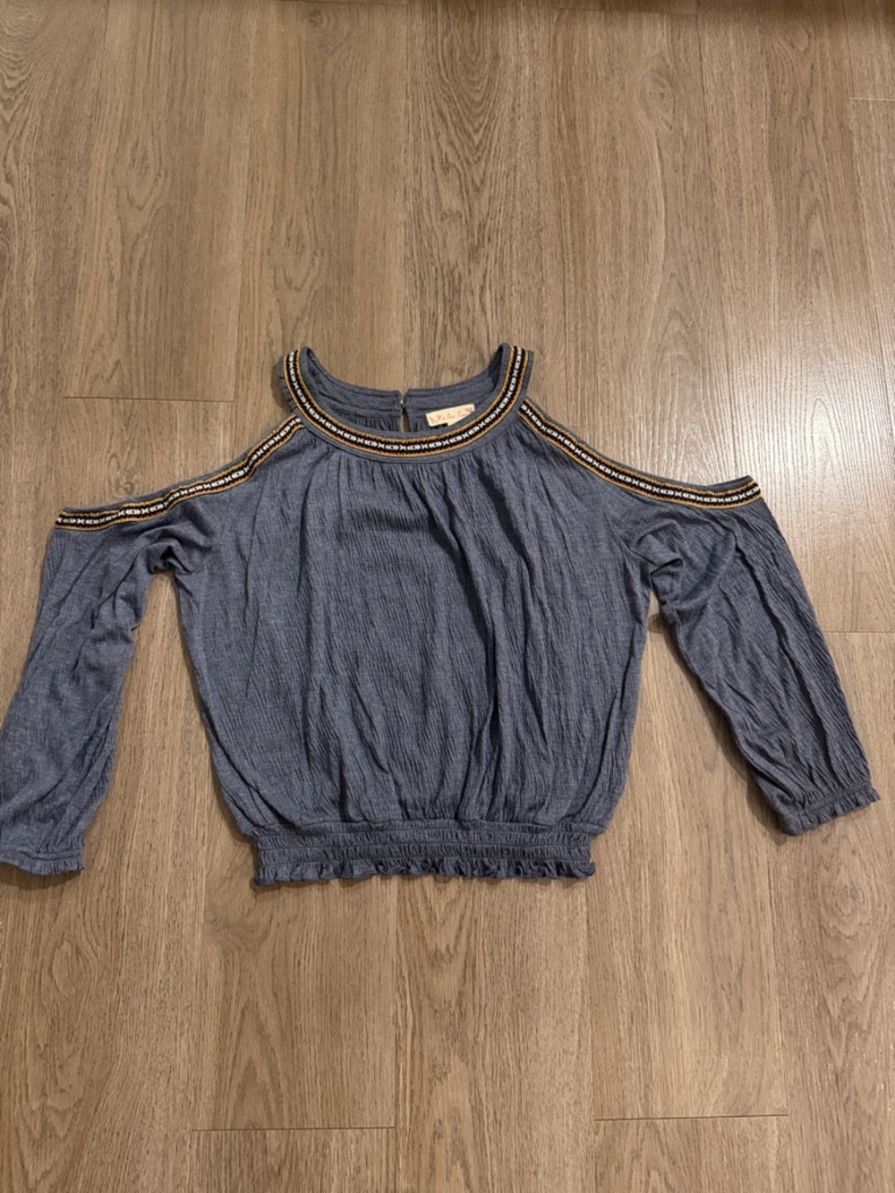 Women’s Cold-Shoulder Textured Top in Slate Blue